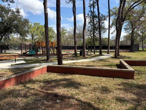 Tiny photo for 15807 Elk Park Lane, Houston, TX 77062 (MLS # 53905310)