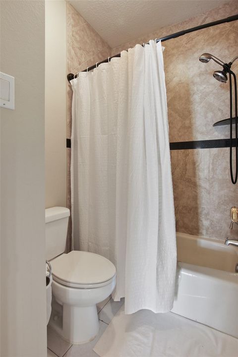 Tiny photo for 15807 Elk Park Lane, Houston, TX 77062 (MLS # 53905310)