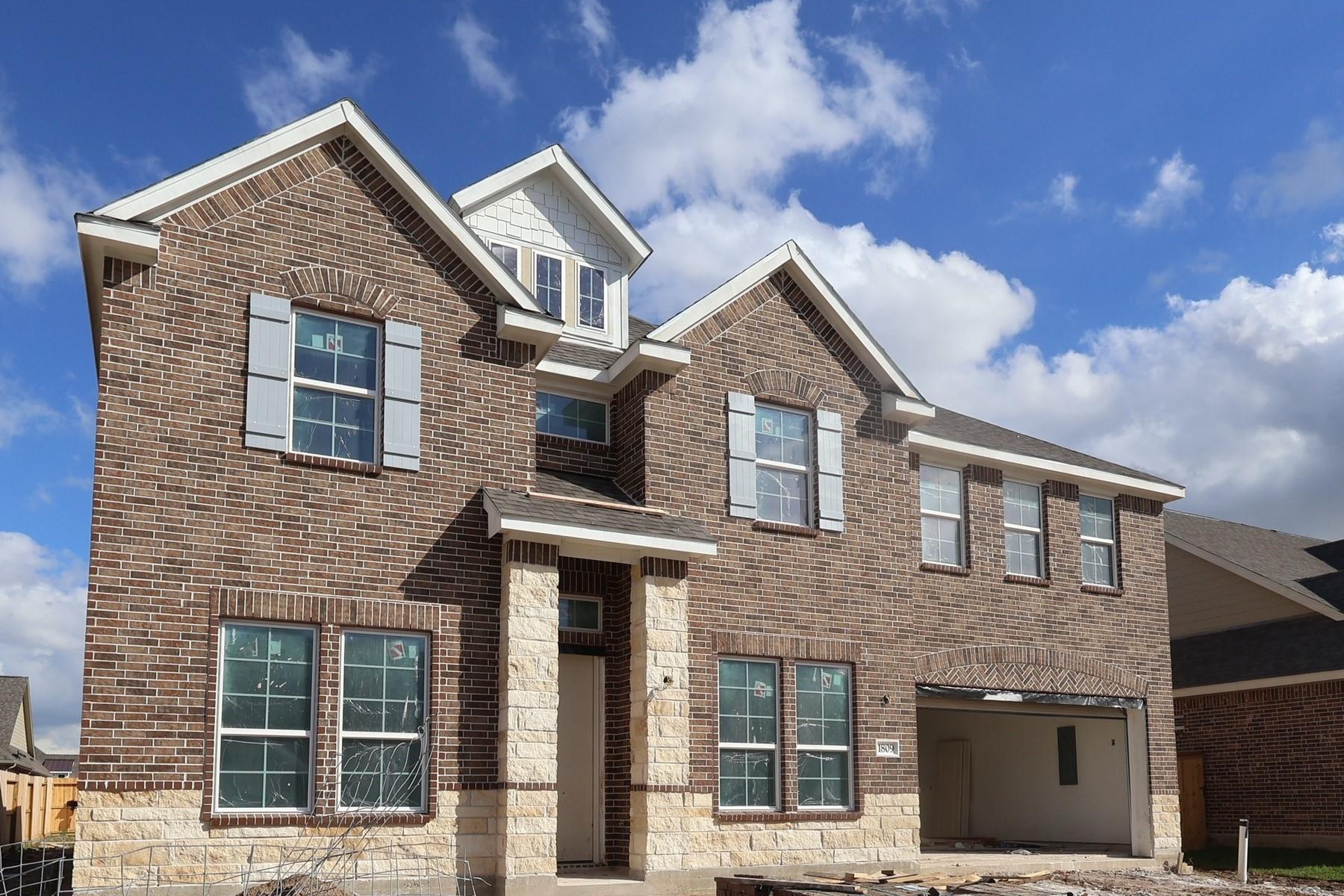 1809 S Wildflower Drive