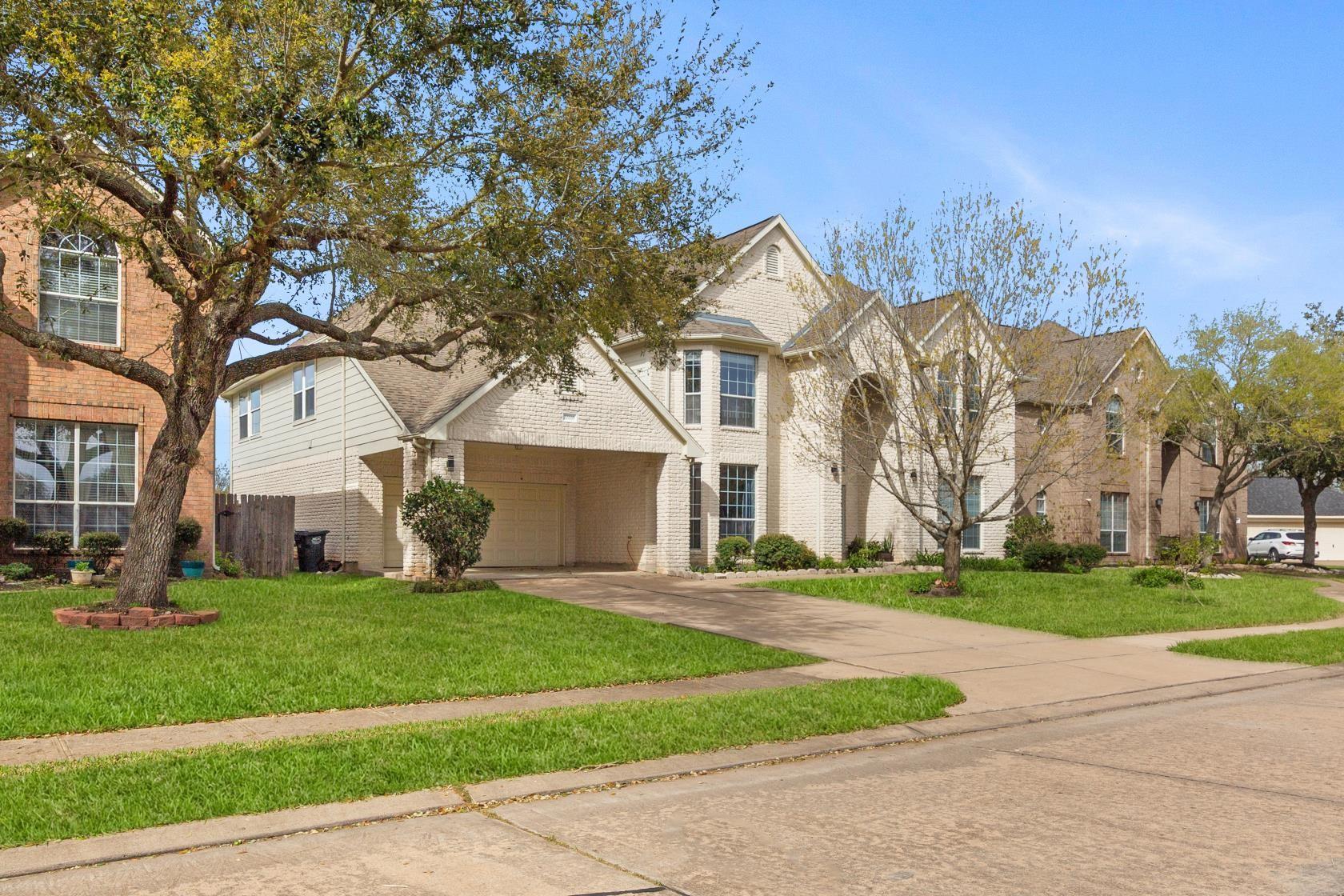 22106 Stonebriar Lane
