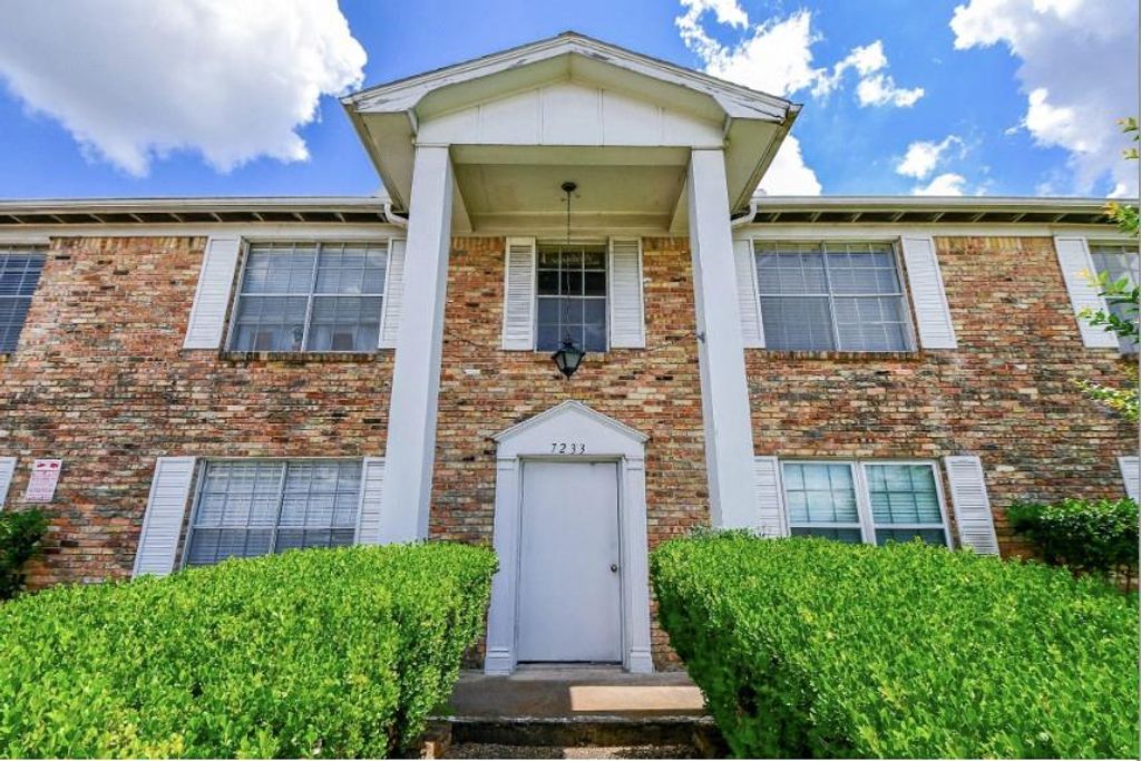 Photo of 7233 Beechnut Street #A, Houston, TX 77074 (MLS # 26723835)