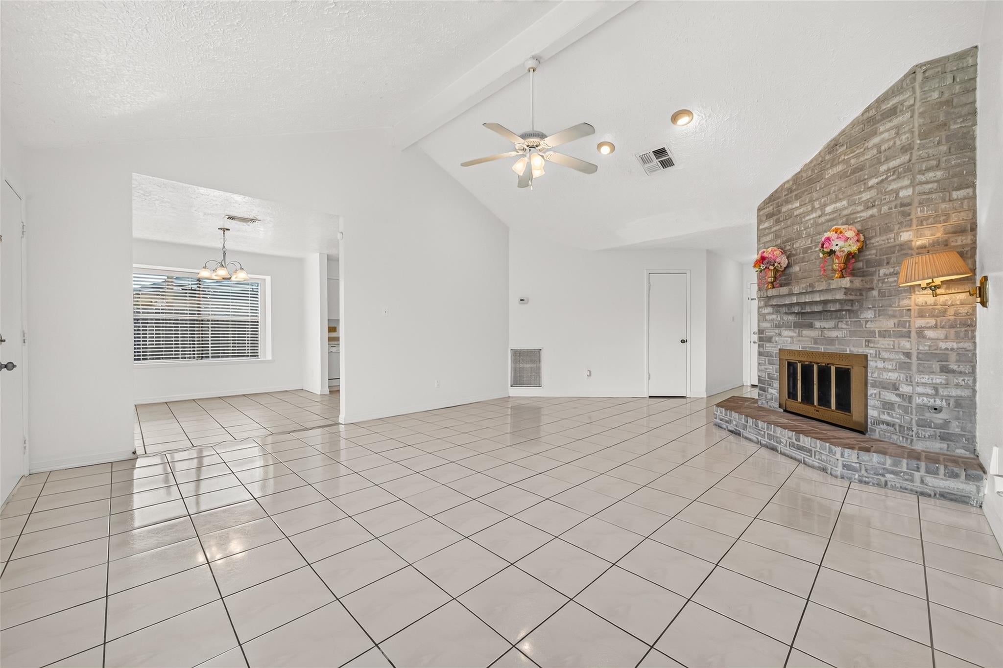 2803 Fir Crest Court