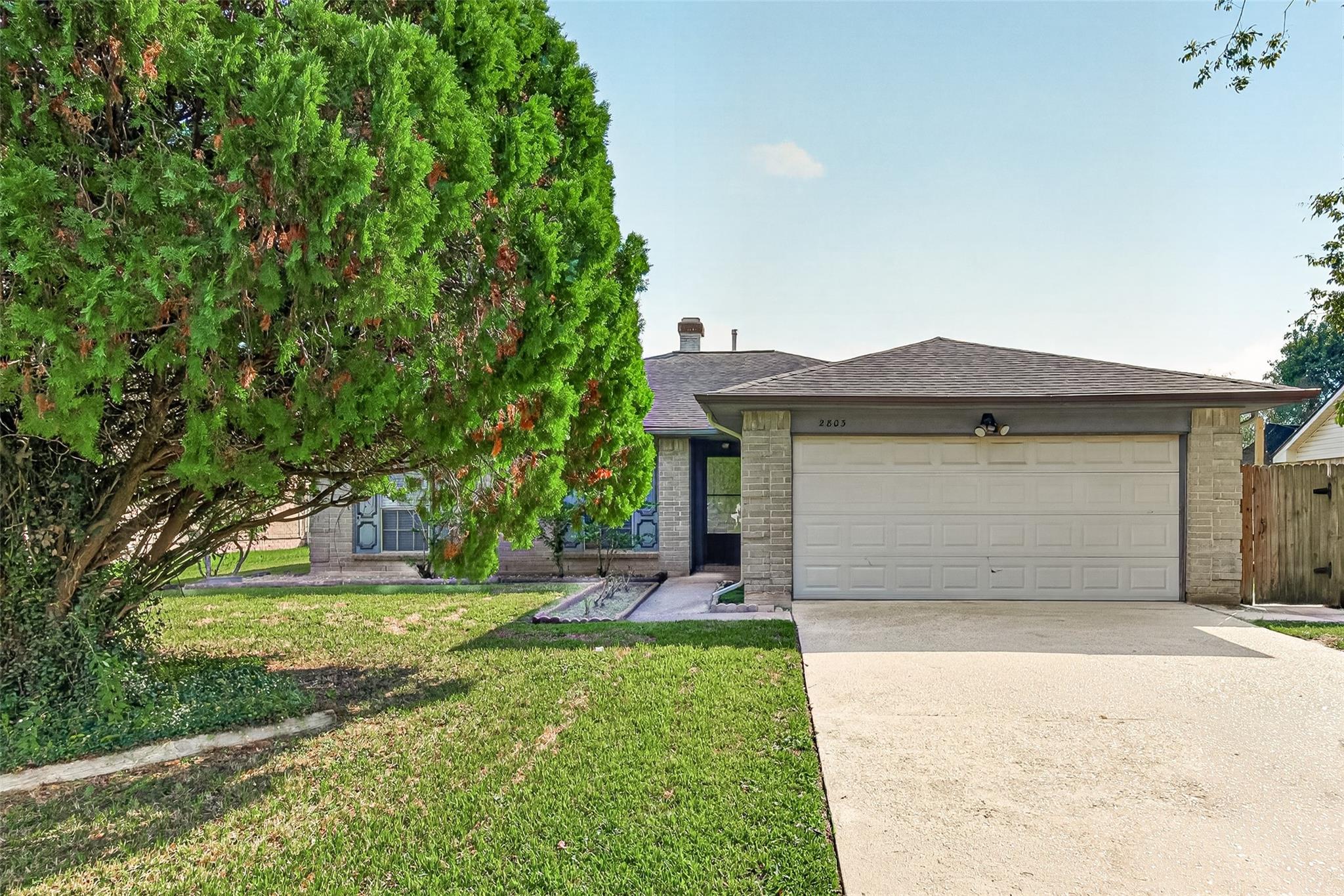 2803 Fir Crest Court