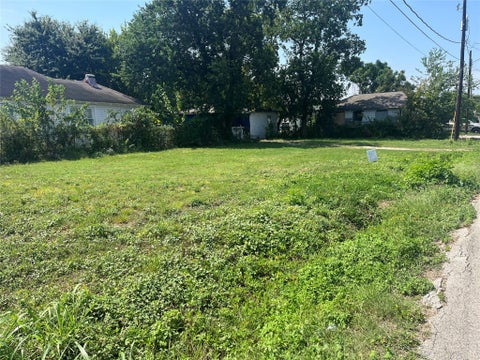 Photo of 3620 Farmer Street, Houston, TX 77020 (MLS # 43969030)