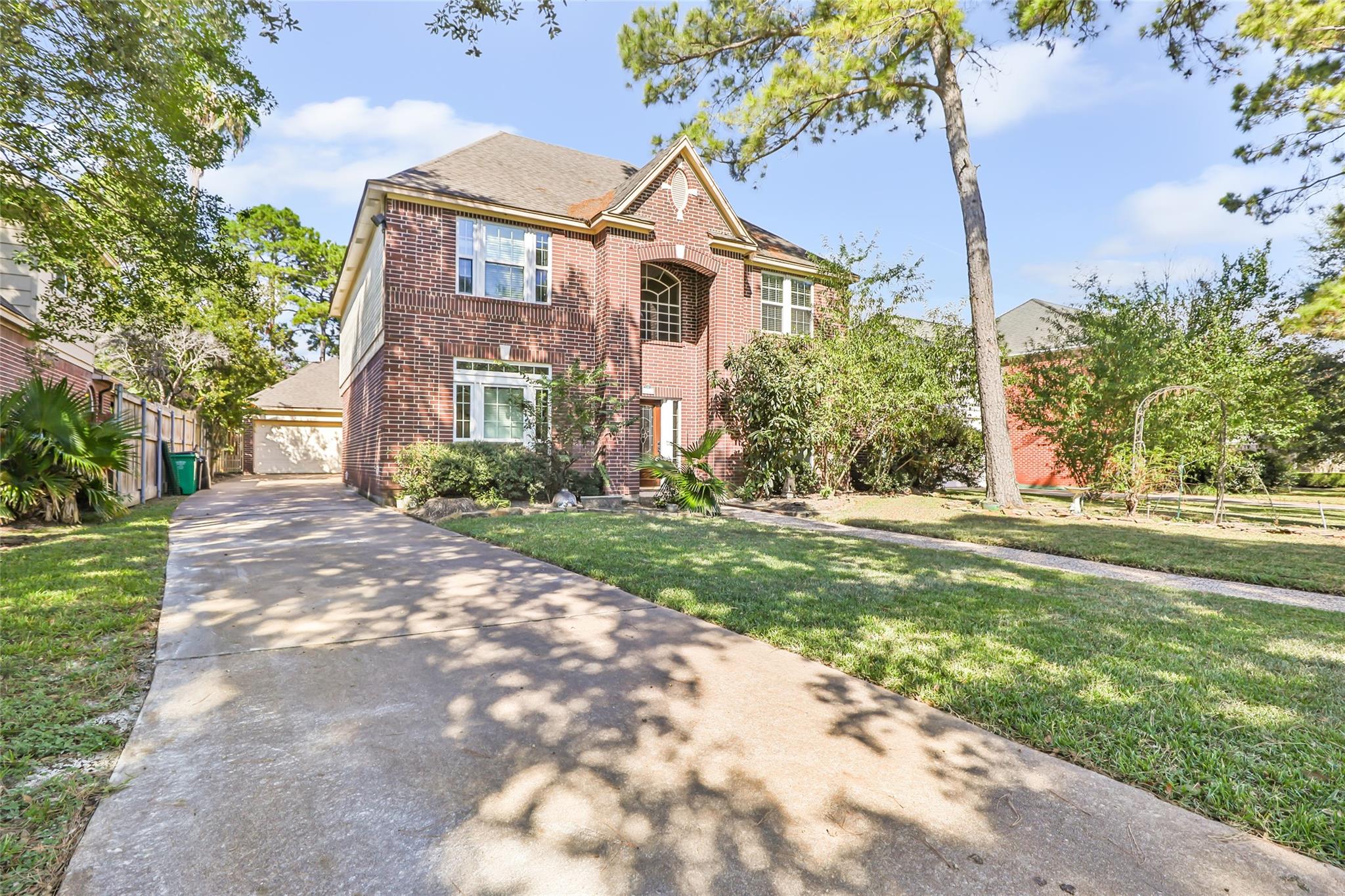 16222 Rutley Circle