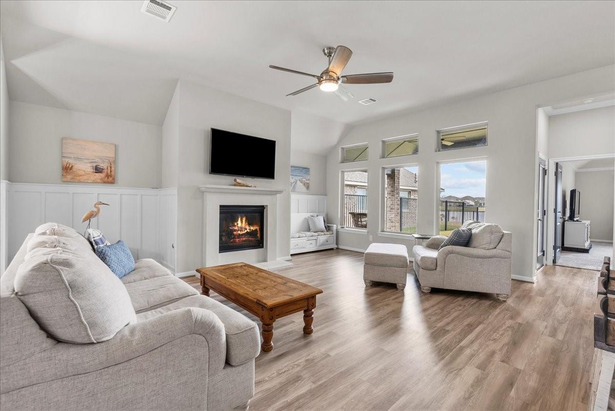 2417 Arbor Edge Crossing