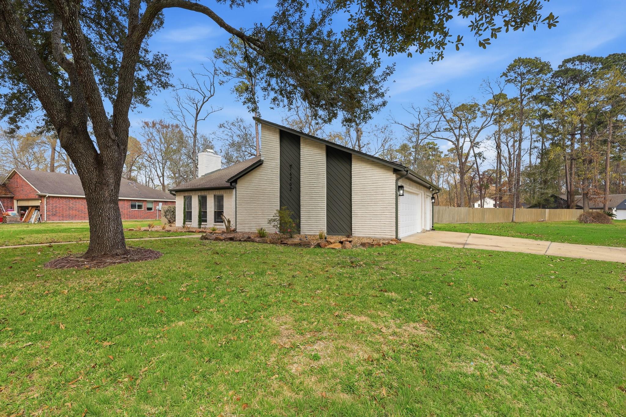 16202 Sting Ray Drive