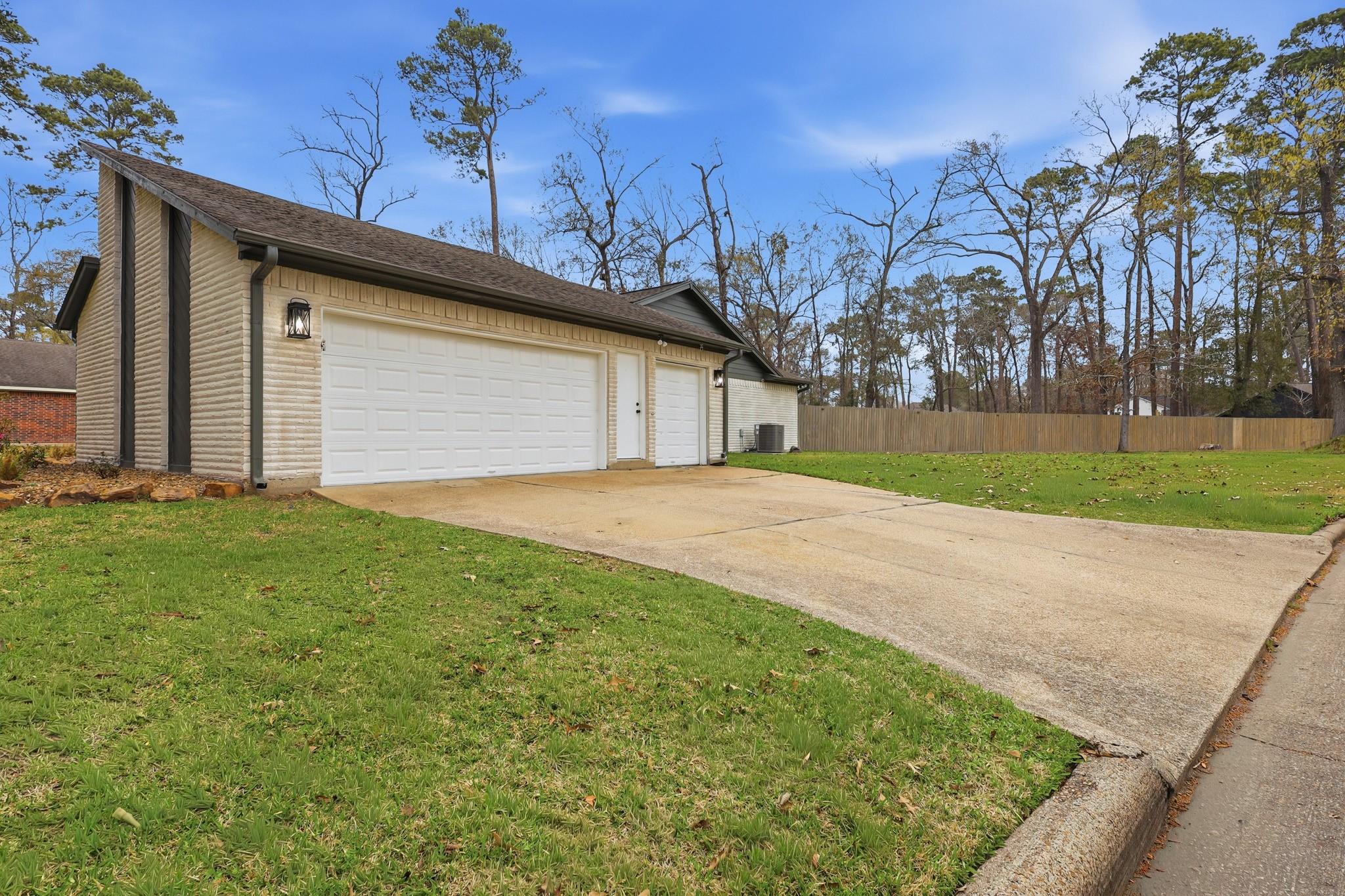 16202 Sting Ray Drive