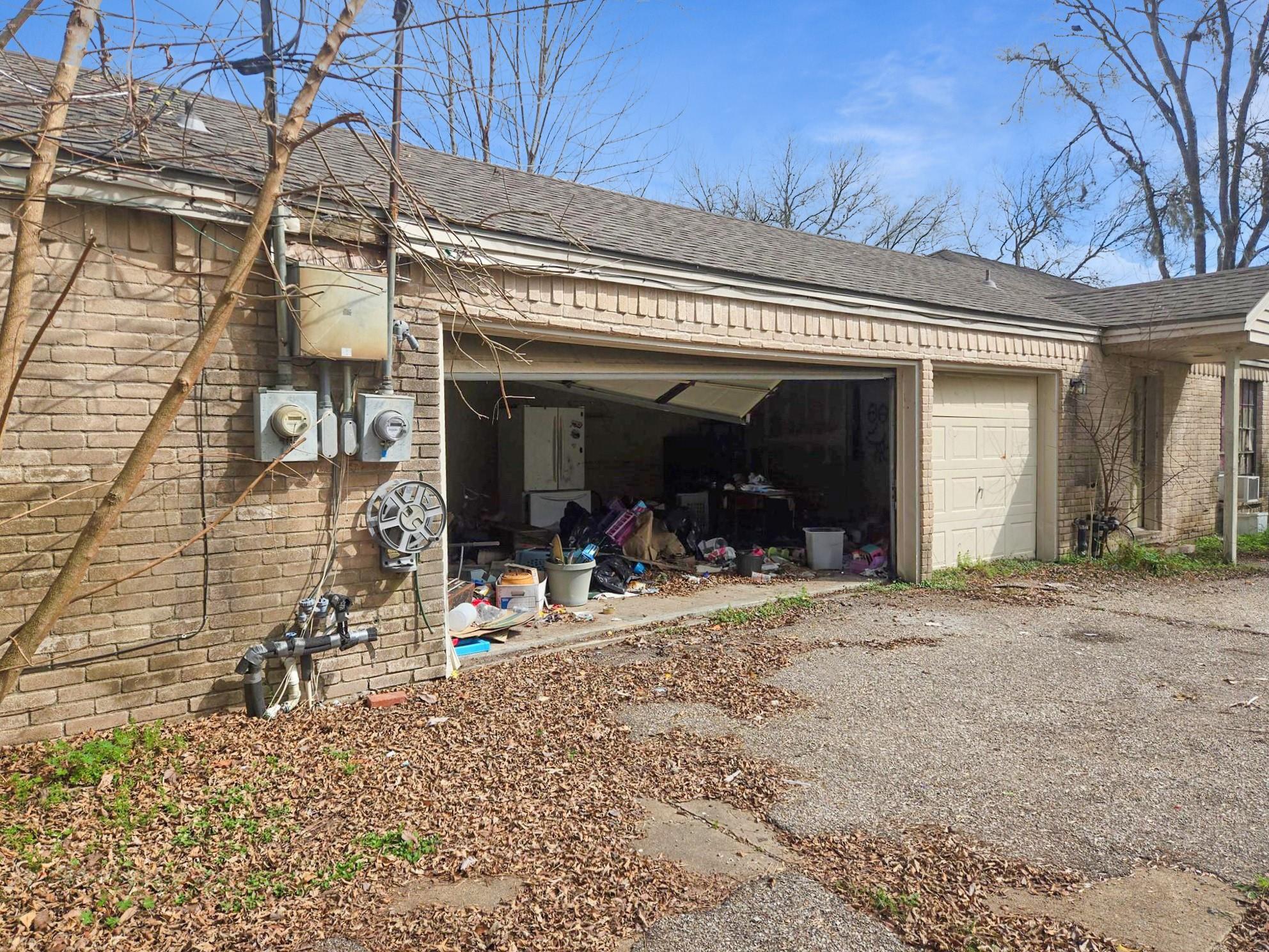 15823 Oleta Lane