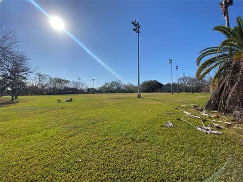 Vacant Land For Sale - Silver Bell Circle<br/> Lake Jackson, TX 77566