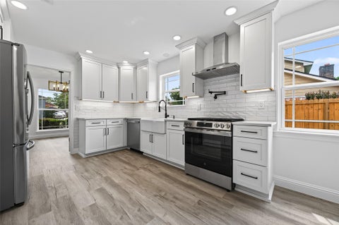 Tiny photo for 15402 Ripplestream Street, Houston, TX 77068 (MLS # 66959438)