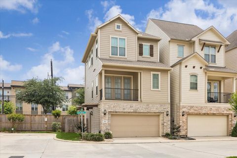 Homes For Sale - 1764 Trinity Bend Dr<br/> Houston, TX 77080