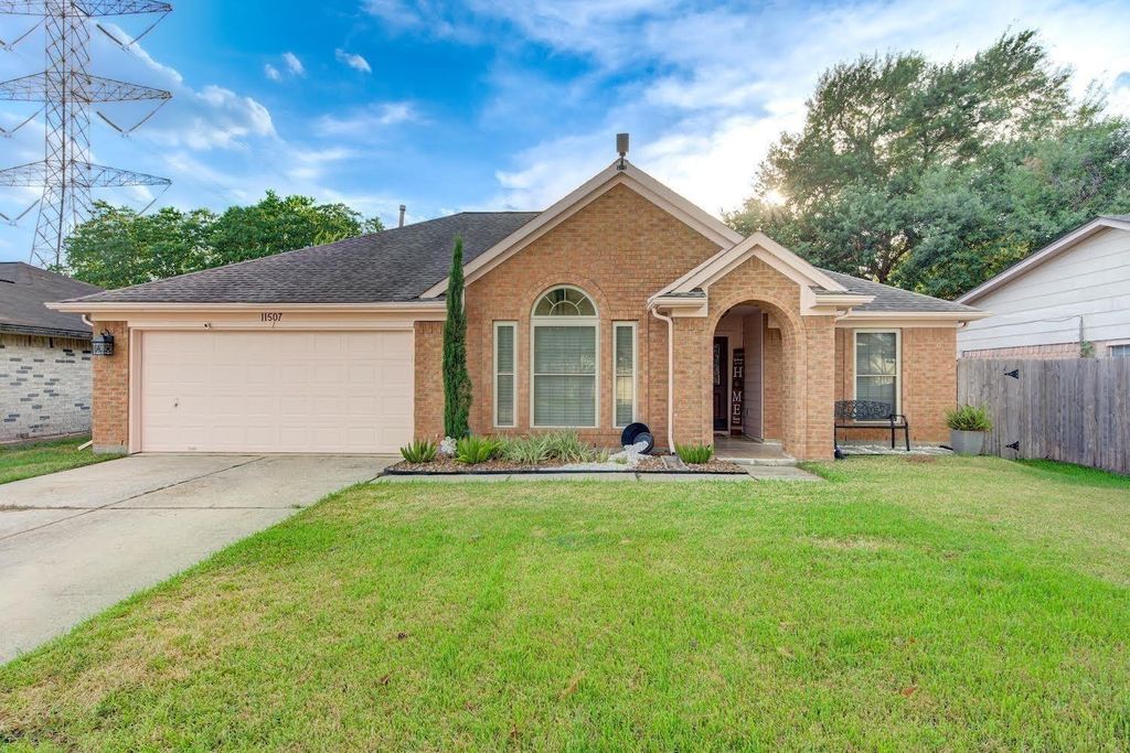 Photo of 11507 Stone Bridge Drive, Houston, TX 77064 (MLS # 42792911)