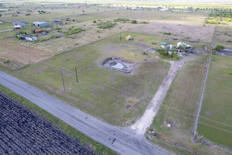 Vacant Land For Sale - 7204 County Road 1432<br/> Aransas Pass, TX 78336