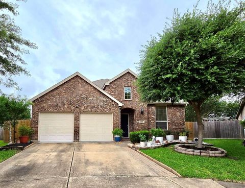 Photo of 6181 Bridgewater Lane, League City, TX 77573 (MLS # 31233625)