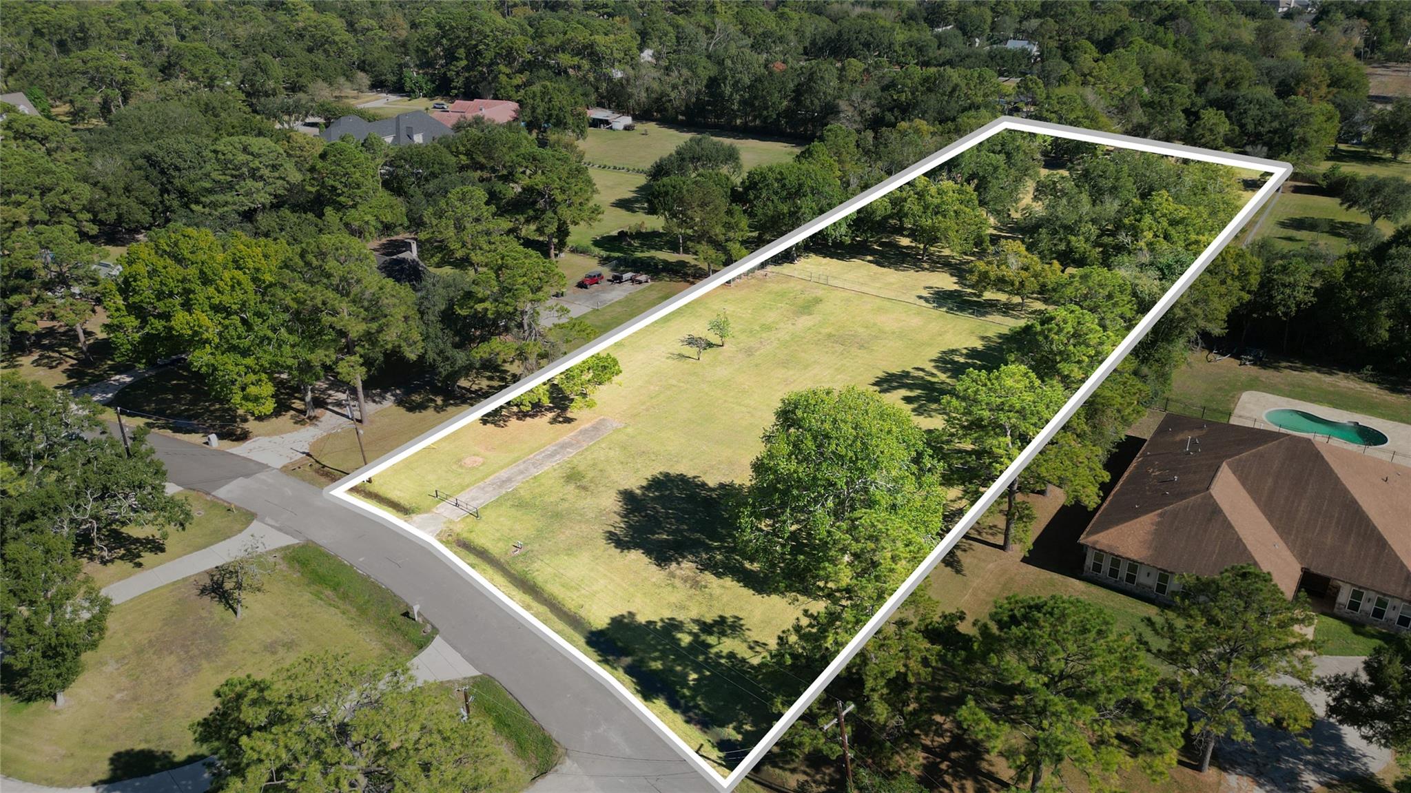 2403 Taylor Lane