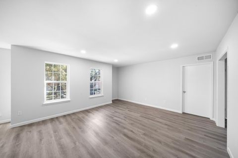 Tiny photo for 353 N Post Oak Lane #729, Houston, TX 77024 (MLS # 45492104)