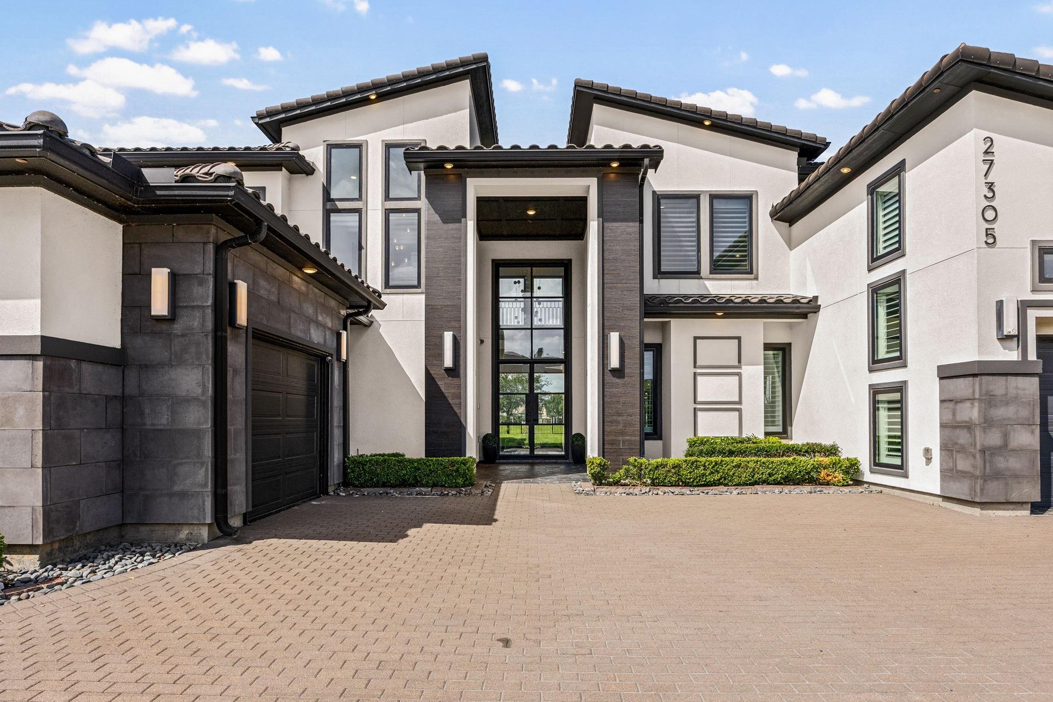 27305 Horizon Bay Lane