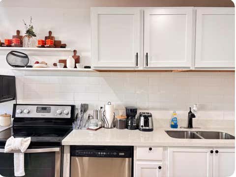 Photo of 6835 Avenue Q, Houston, TX 77011 (MLS # 35103448)