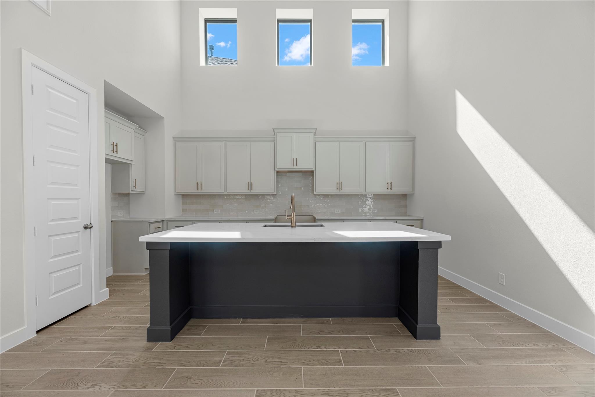 10723 Aquila Star Drive