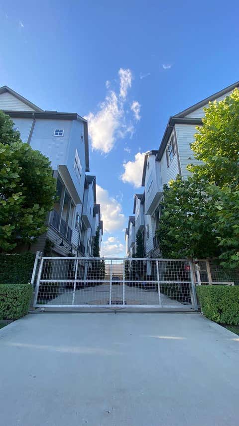 Photo of 2230 Lou Ellen Lane #D, Houston, TX 77018 (MLS # 58778708)