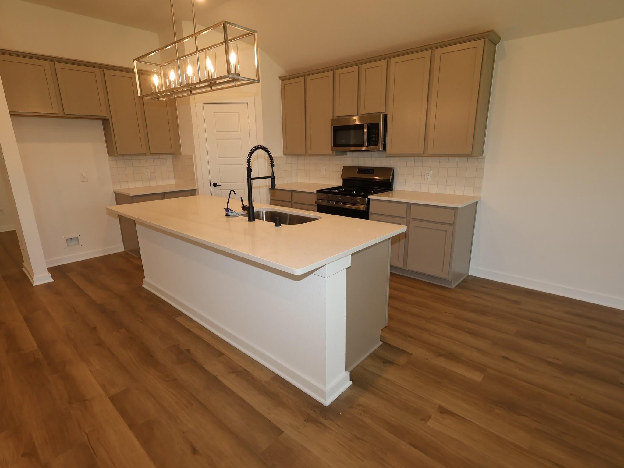 5811 Blazing Light Lane