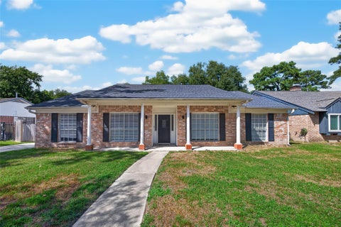 Photo of 1319 Forsythe Lane, Houston, TX 77073 (MLS # 79995843)