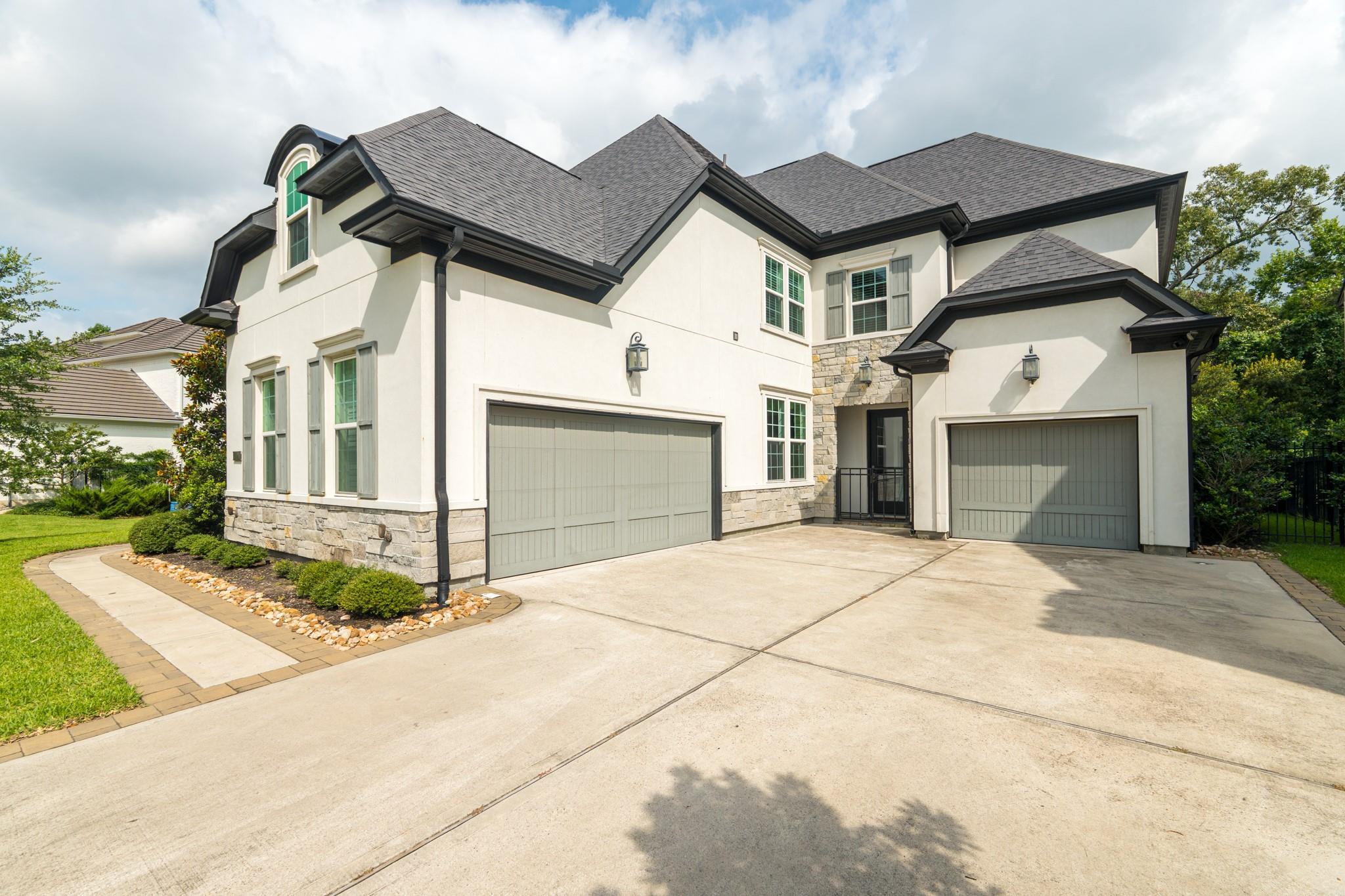 42 N Waterbridge Drive
