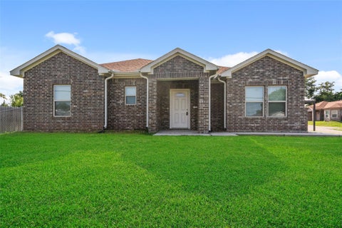 Homes For Rent - 14103 Overstreet Drive<br/> Willis, TX 77318