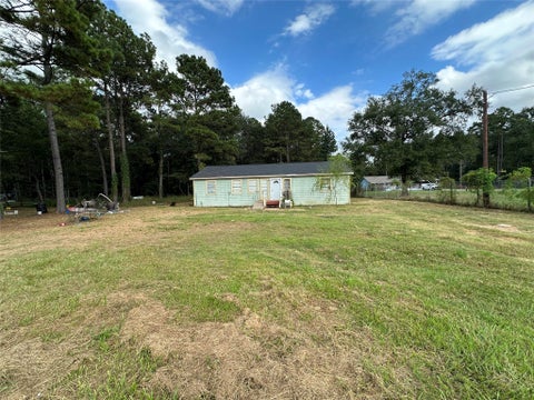 Photo of 700 Butler Dr DR, Cleveland, TX 77328 (MLS # 88493012)