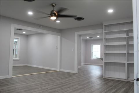 Photo of 807 Depot Street, El Campo, TX 77437 (MLS # 59322834)