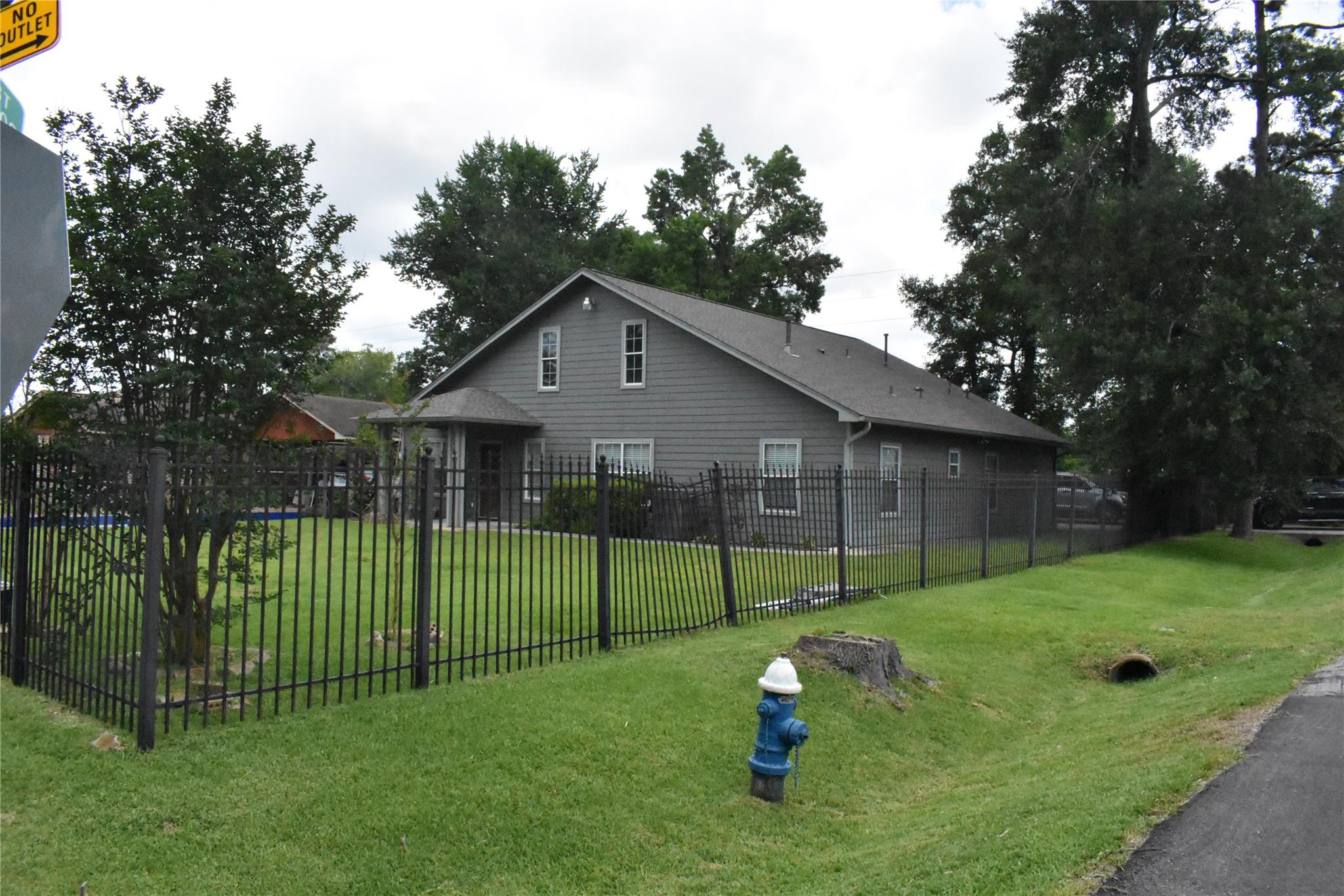 8535 Parkette Drive