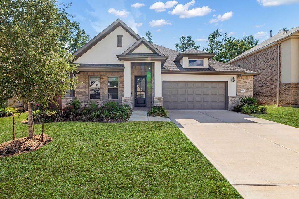 Photo of 21817 S Enchanted Rock Drive, Porter, TX 77365 (MLS # 83527281)