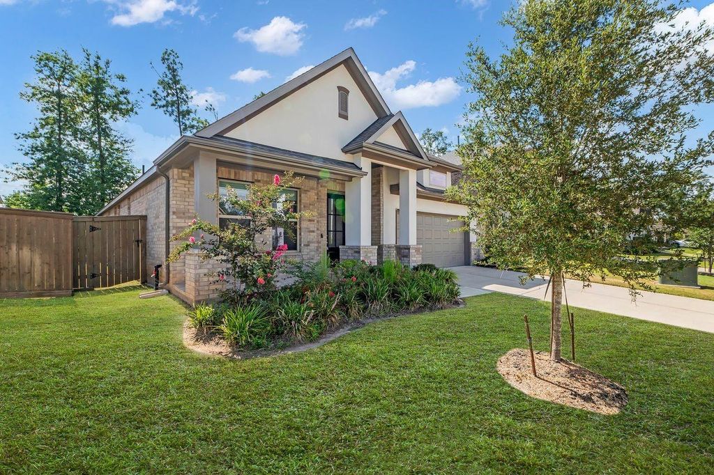Photo of 21817 S Enchanted Rock Drive, Porter, TX 77365 (MLS # 83527281)
