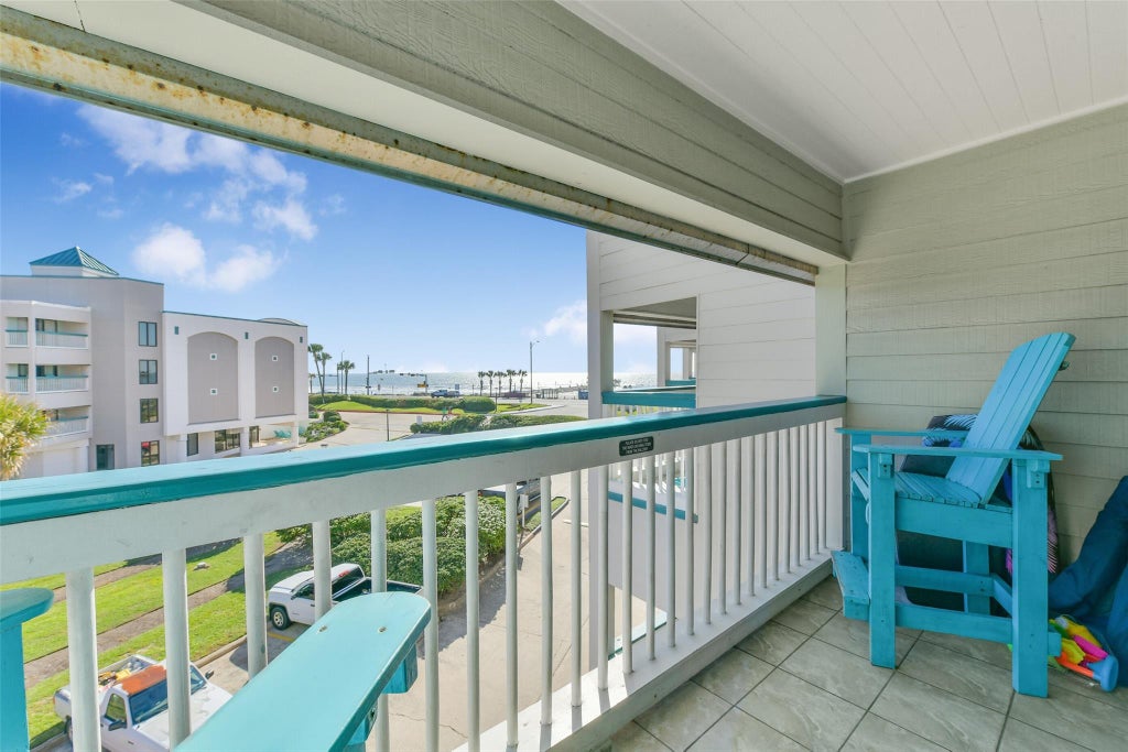 Photo of 6102 Seawall Boulevard #263, Galveston, TX 77551 (MLS # 42853757)