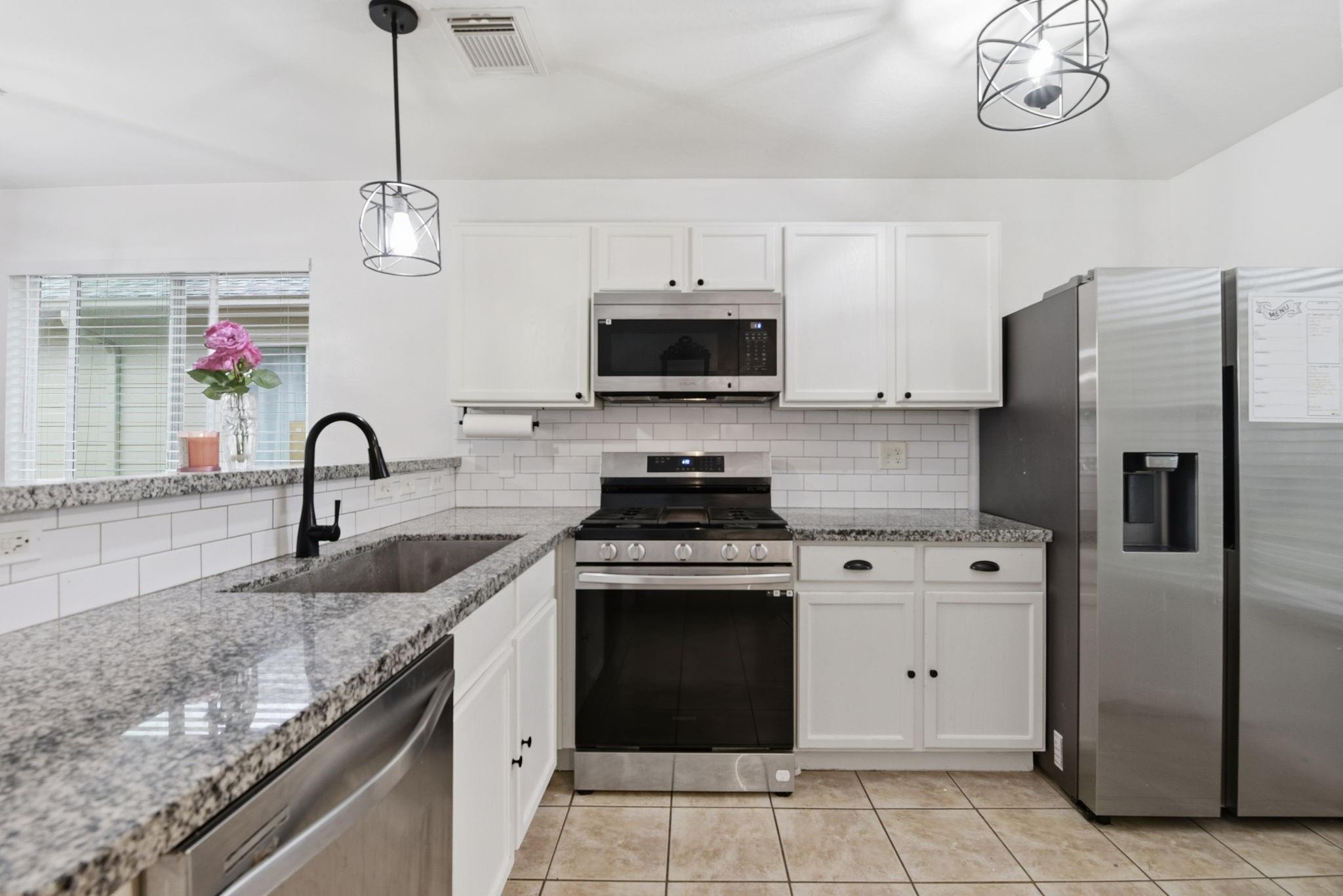 6136 Lone Prairie Way