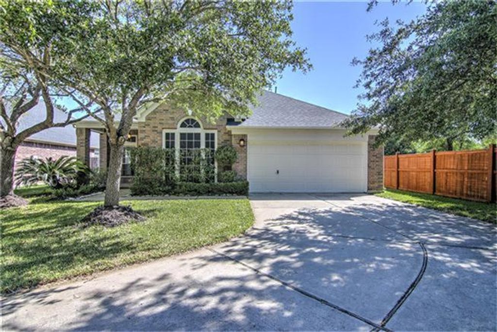 Photo of 22702 Shannon Falls Court, Katy, TX 77494 (MLS # 75060125)