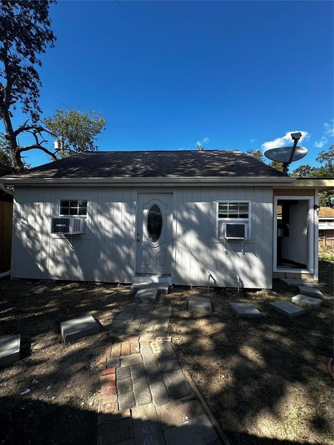 Photo of 9337 Talton Street, Houston, TX 77078 (MLS # 5824494)