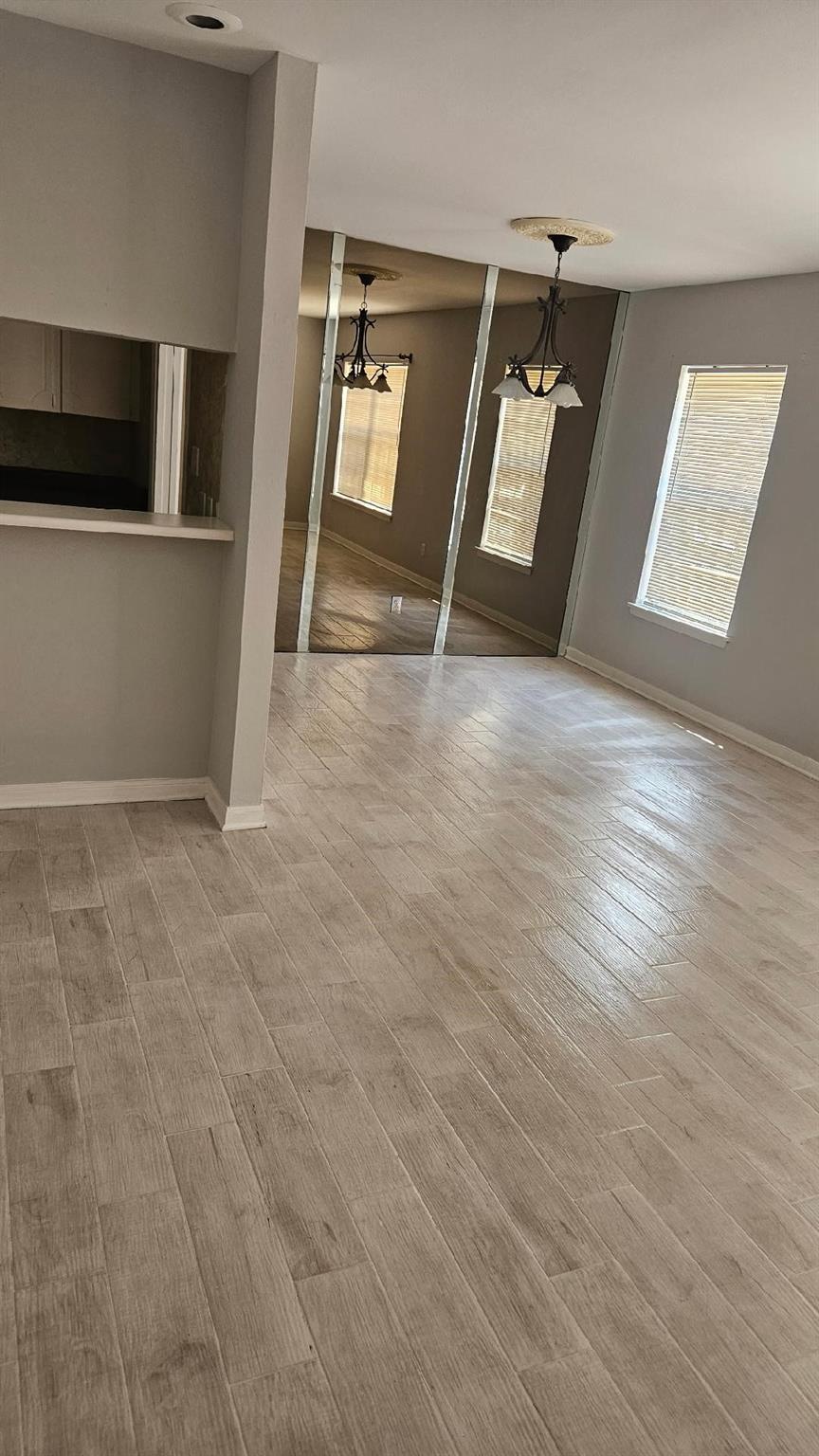 Houston, Texas 77057, United States, 2 Bedrooms Bedrooms, ,2 BathroomsBathrooms,Residential,Active,202751