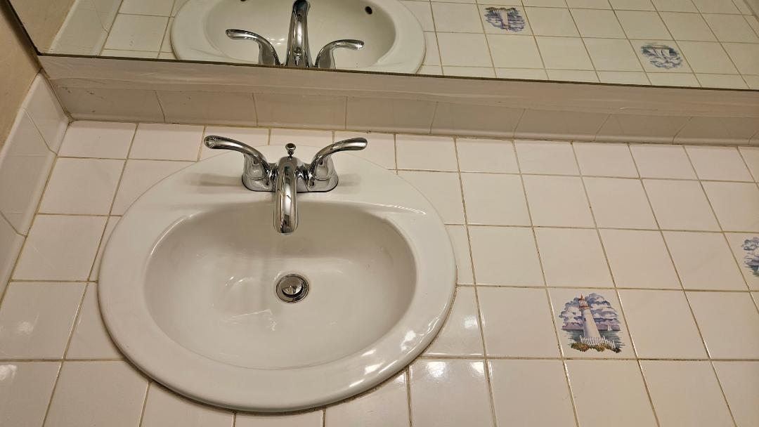 Houston, Texas 77057, United States, 2 Bedrooms Bedrooms, ,2 BathroomsBathrooms,Residential,Active,202751