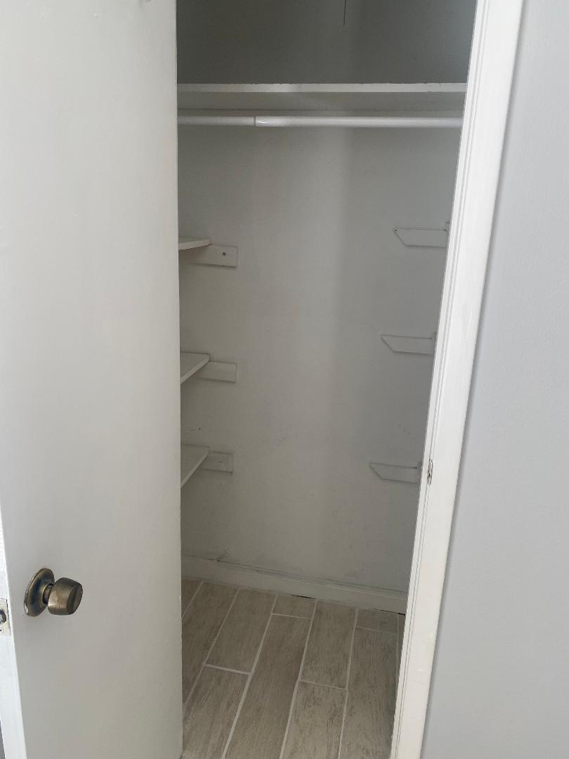 Houston, Texas 77057, United States, 2 Bedrooms Bedrooms, ,2 BathroomsBathrooms,Residential,Active,202751