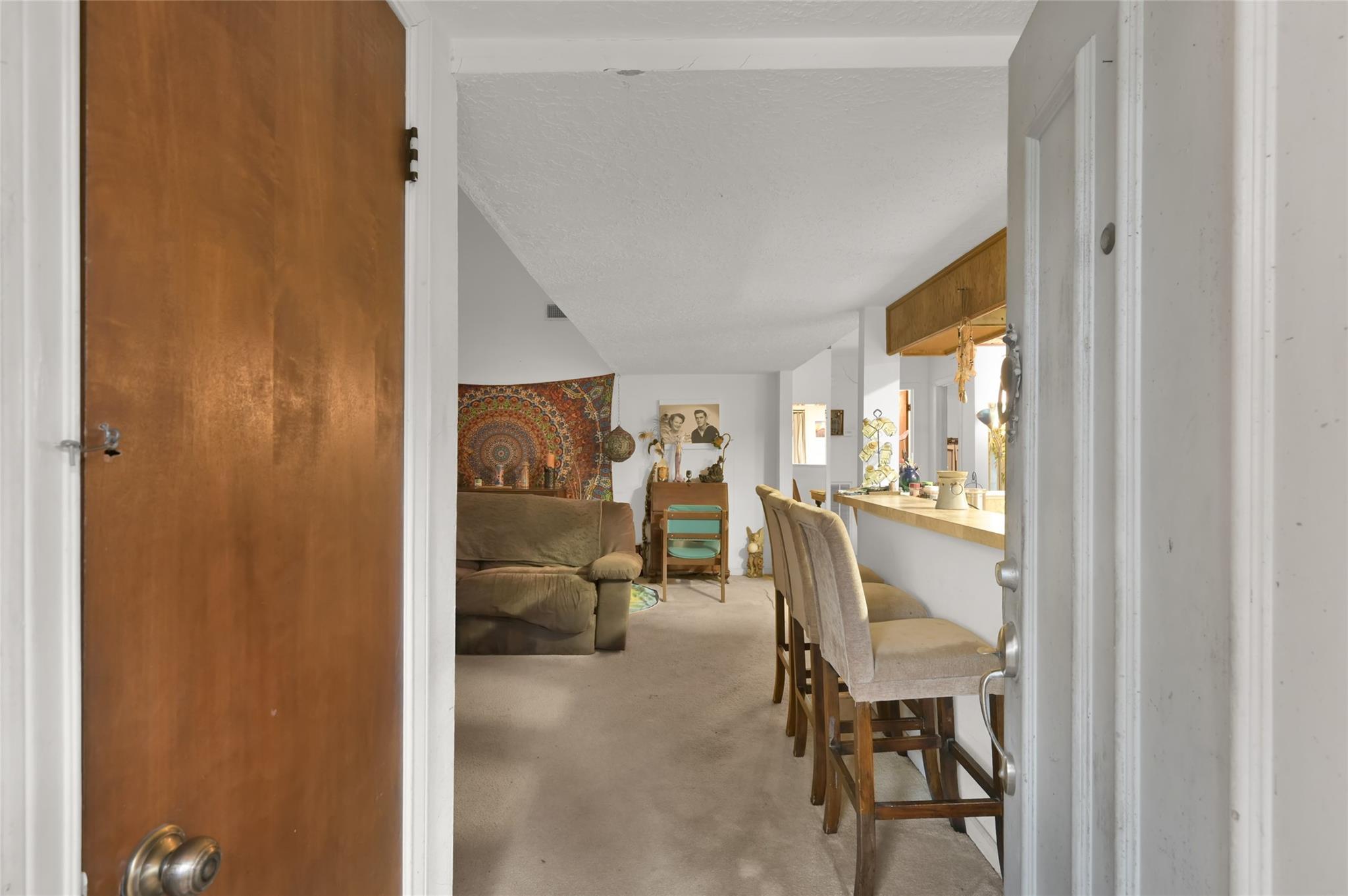 423 Paradise Lane