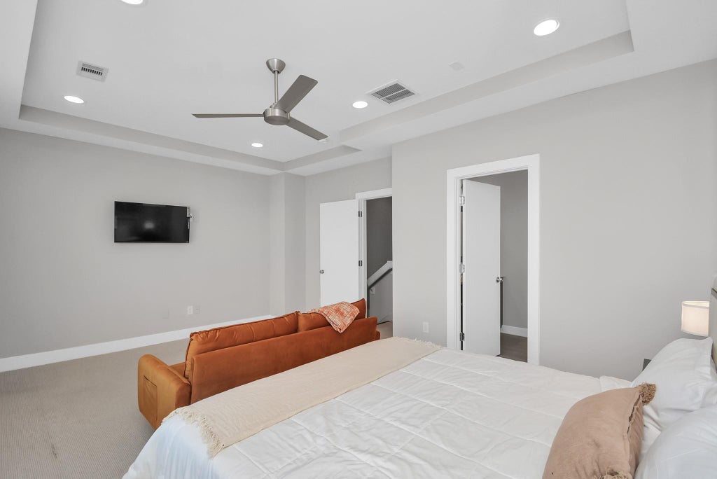 Photo of 3812 Leeland Street, Houston, TX 77003 (MLS # 96521707)