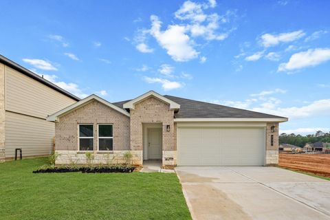 Photo of 730 Merit Badge Court, Conroe, TX 77303 (MLS # 43371603)