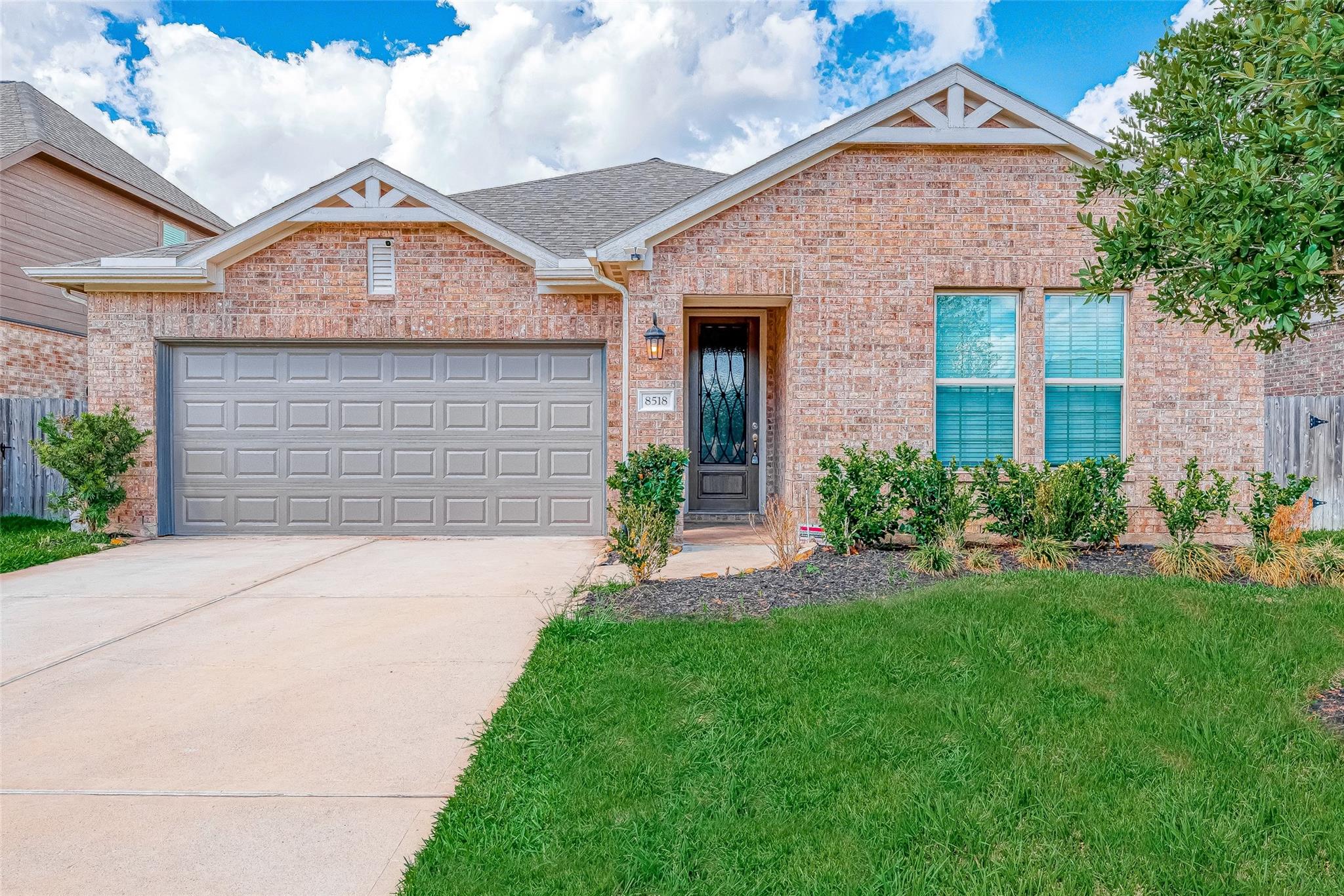 8518 Belfast Manor Lane