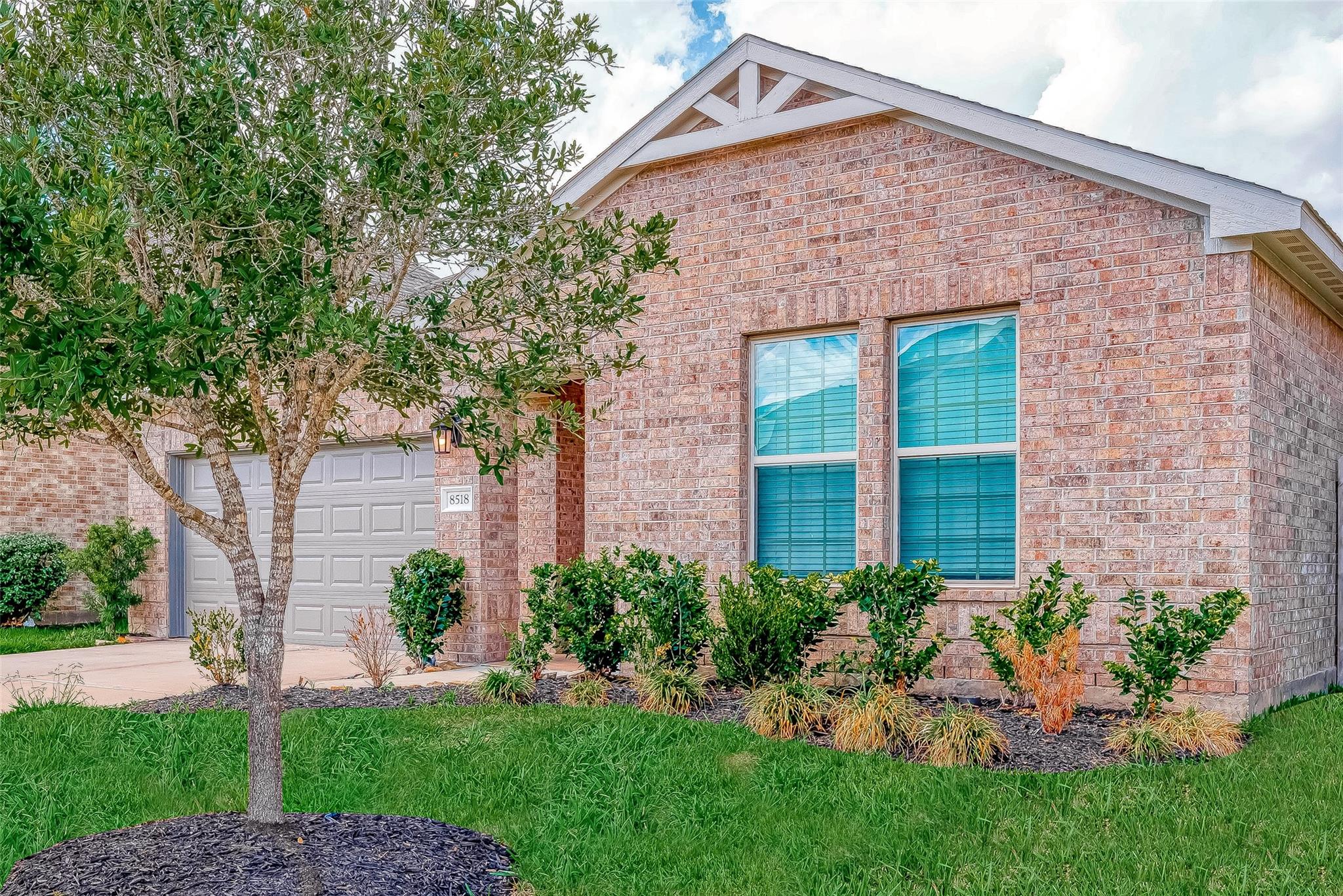 8518 Belfast Manor Lane