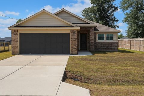 Photo of 37 Road 5103, Cleveland, TX 77327 (MLS # 59747324)
