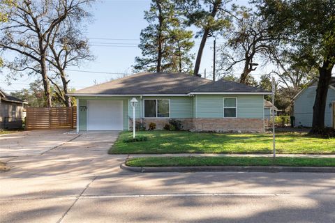 Photo of 10128 Homestead Road, Houston, TX 77016 (MLS # 66679578)
