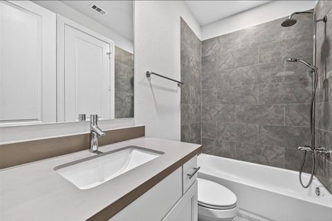 Tiny photo for 815 Bringhurst Street, Houston, TX 77020 (MLS # 22580386)