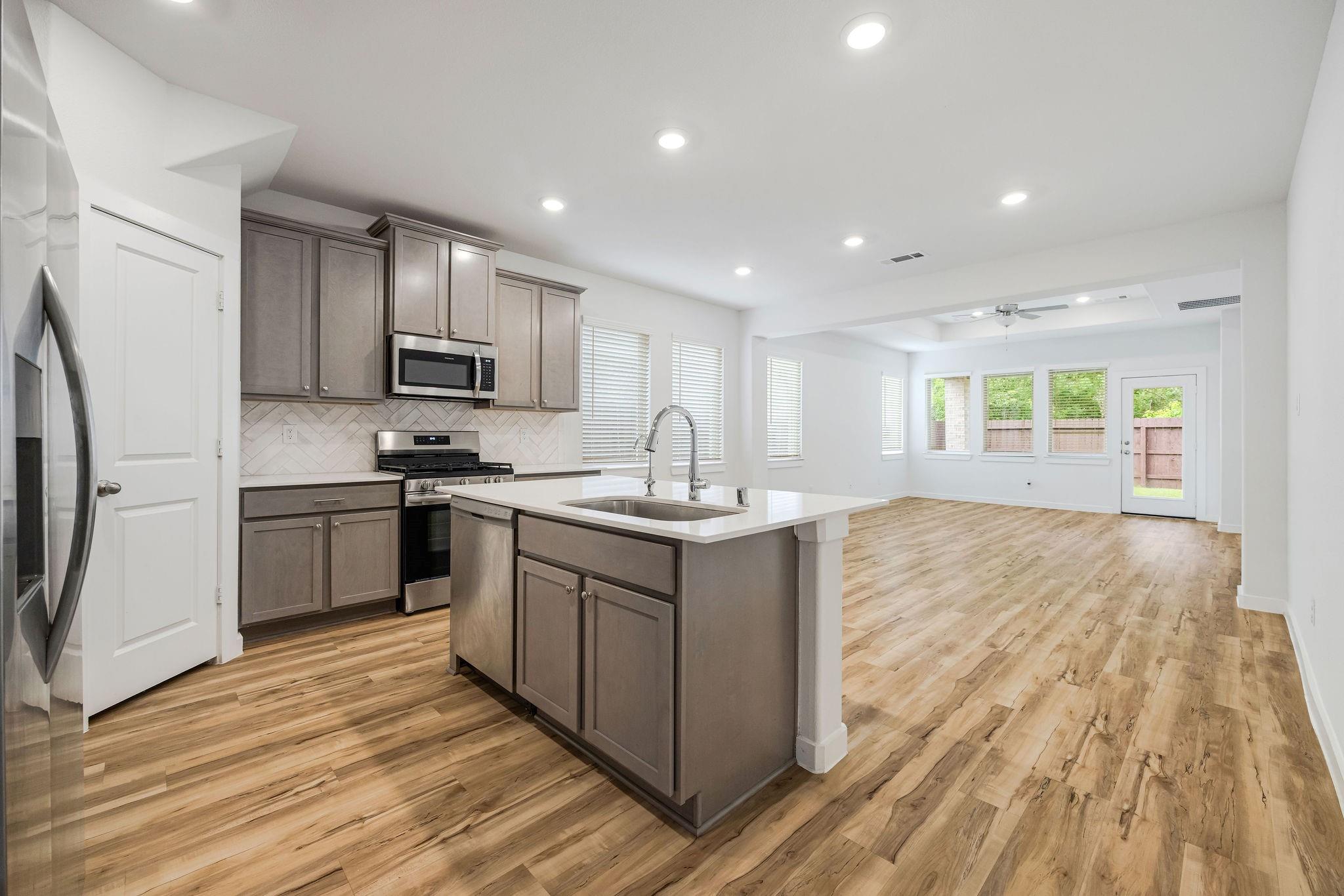 21647 Alberta Forest Circle